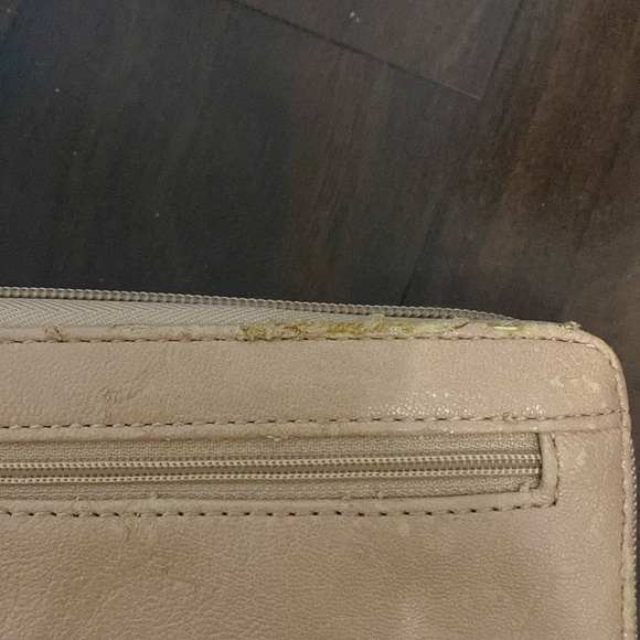 Guess Snakeskin-Print Wallet/Wristlet - Picture 5 of 5